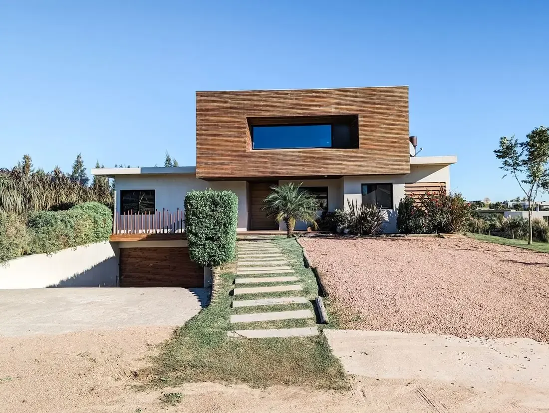 Deck and pool terrace, Colinas de Carrasco